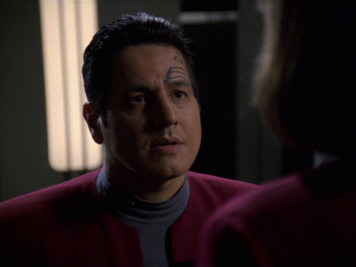 extant_StarTrek_VOY_7x24-RenaissanceMan_0595.jpg