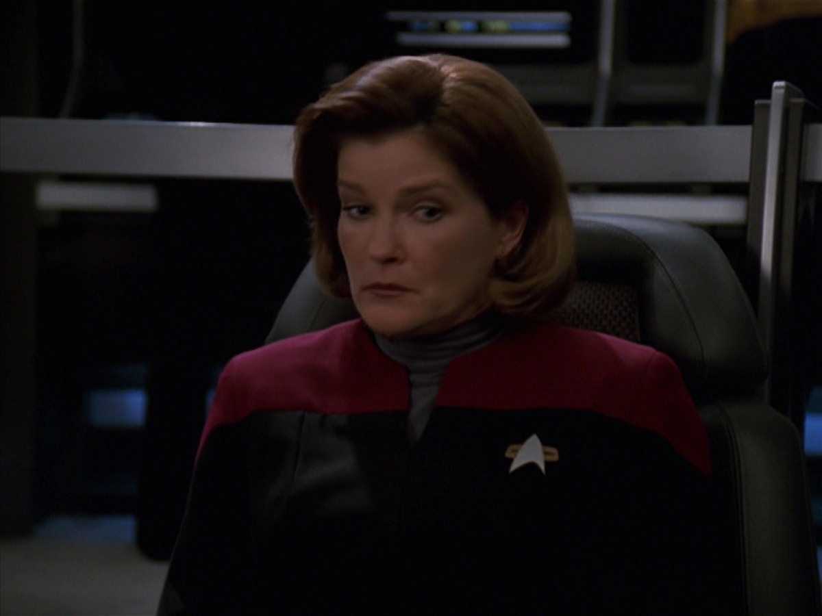 extant_StarTrek_VOY_7x24-RenaissanceMan_0797.jpg