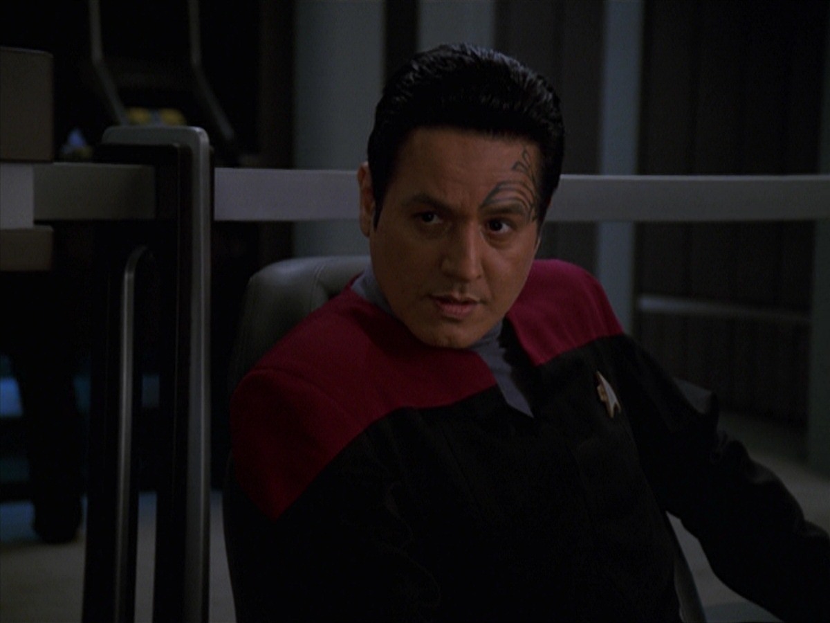 extant_StarTrek_VOY_7x24-RenaissanceMan_0811.jpg
