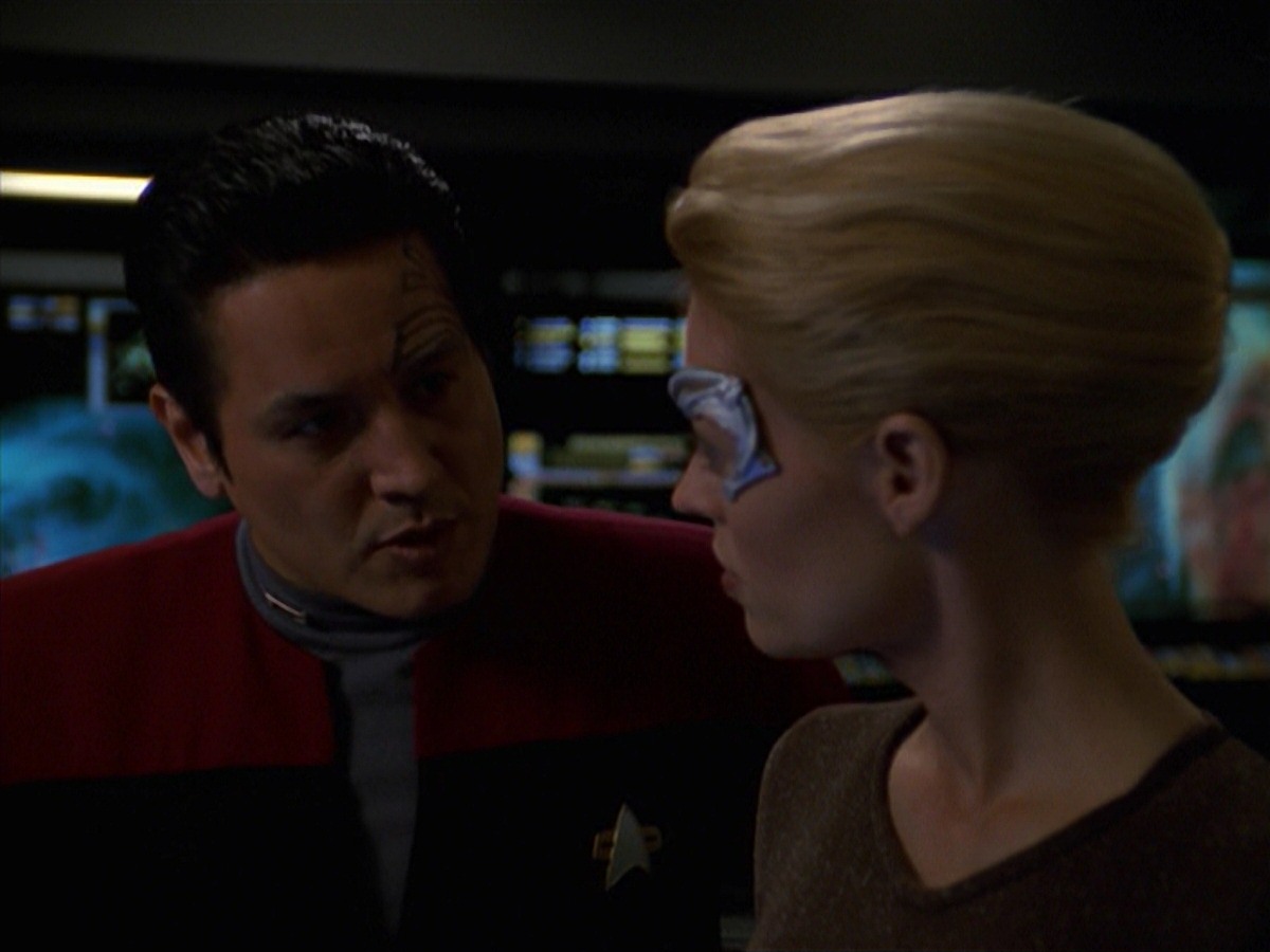 extant_StarTrek_VOY_7x24-RenaissanceMan_1034.jpg