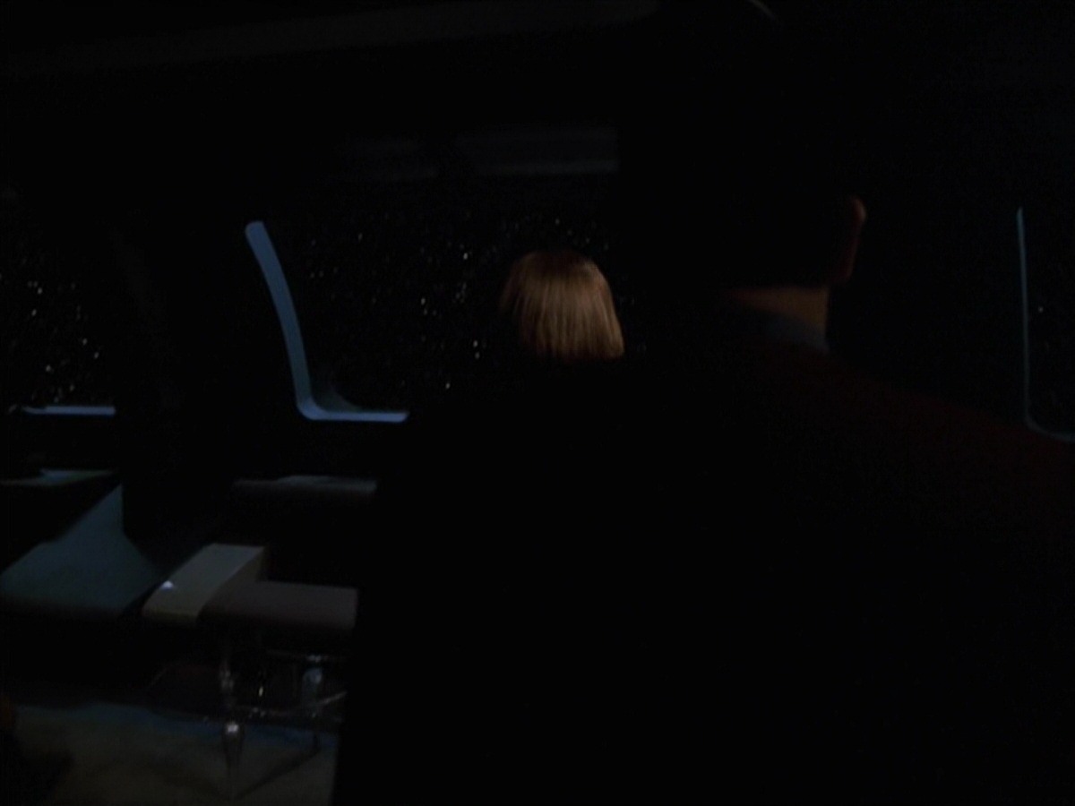 extant_StarTrek_VOY_7x24-RenaissanceMan_1099.jpg