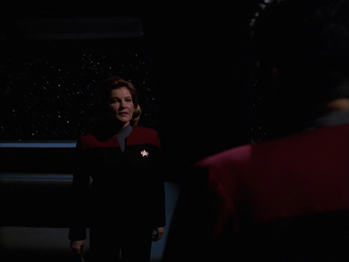 extant_StarTrek_VOY_7x24-RenaissanceMan_1104.jpg