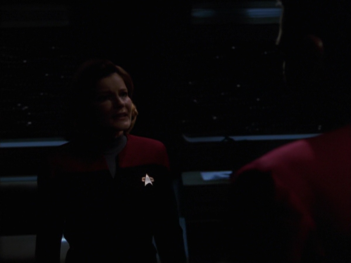 extant_StarTrek_VOY_7x24-RenaissanceMan_1106.jpg