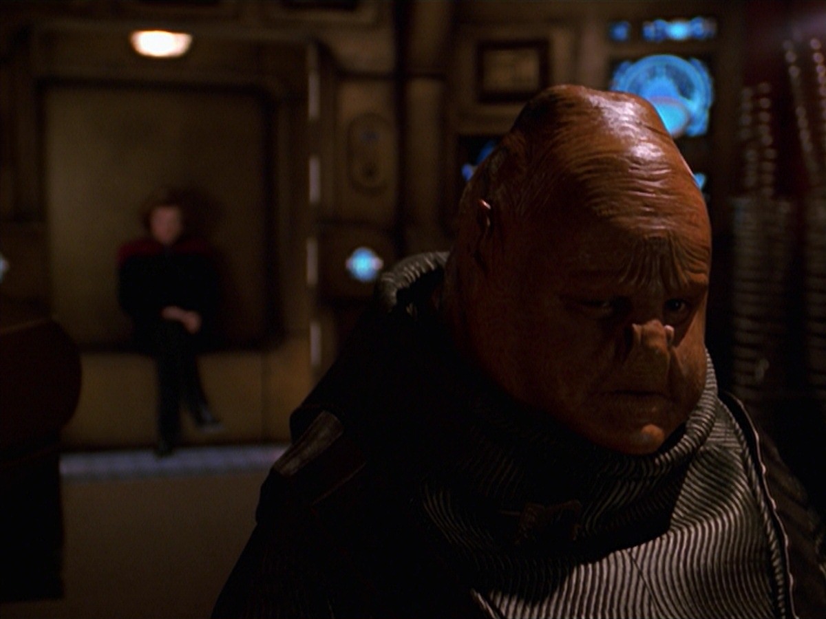 extant_StarTrek_VOY_7x24-RenaissanceMan_1511.jpg