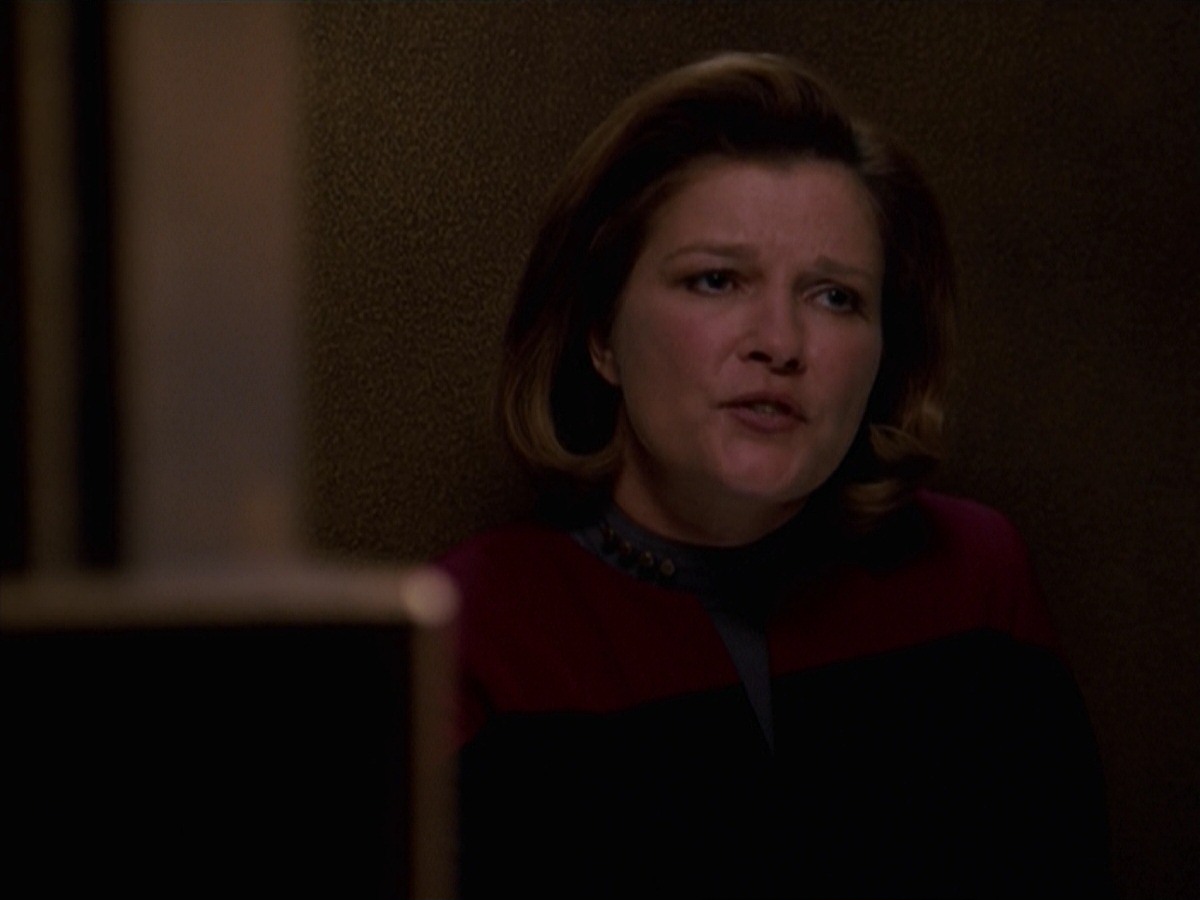 extant_StarTrek_VOY_7x24-RenaissanceMan_1539.jpg