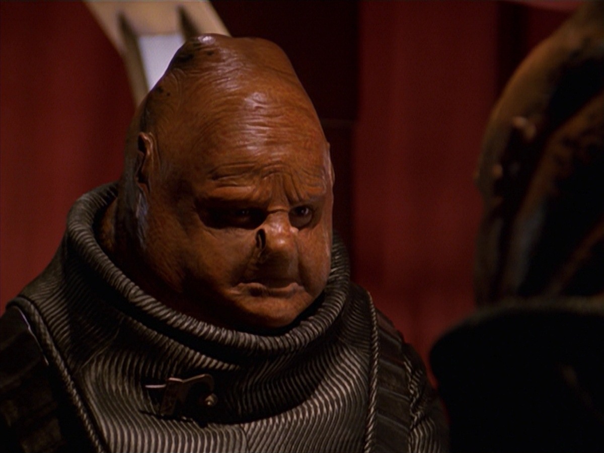 extant_StarTrek_VOY_7x24-RenaissanceMan_1594.jpg