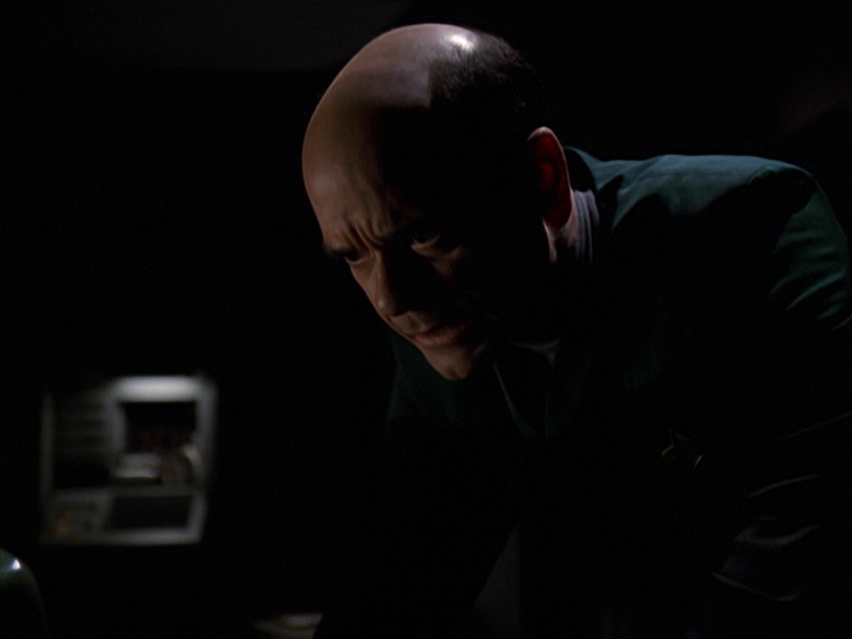 extant_StarTrek_VOY_7x24-RenaissanceMan_1661.jpg
