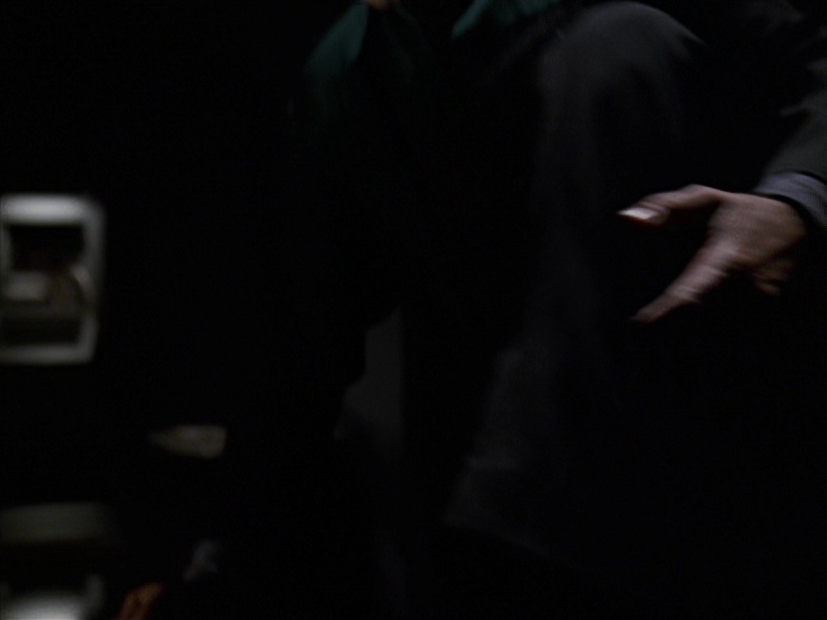 extant_StarTrek_VOY_7x24-RenaissanceMan_1665.jpg