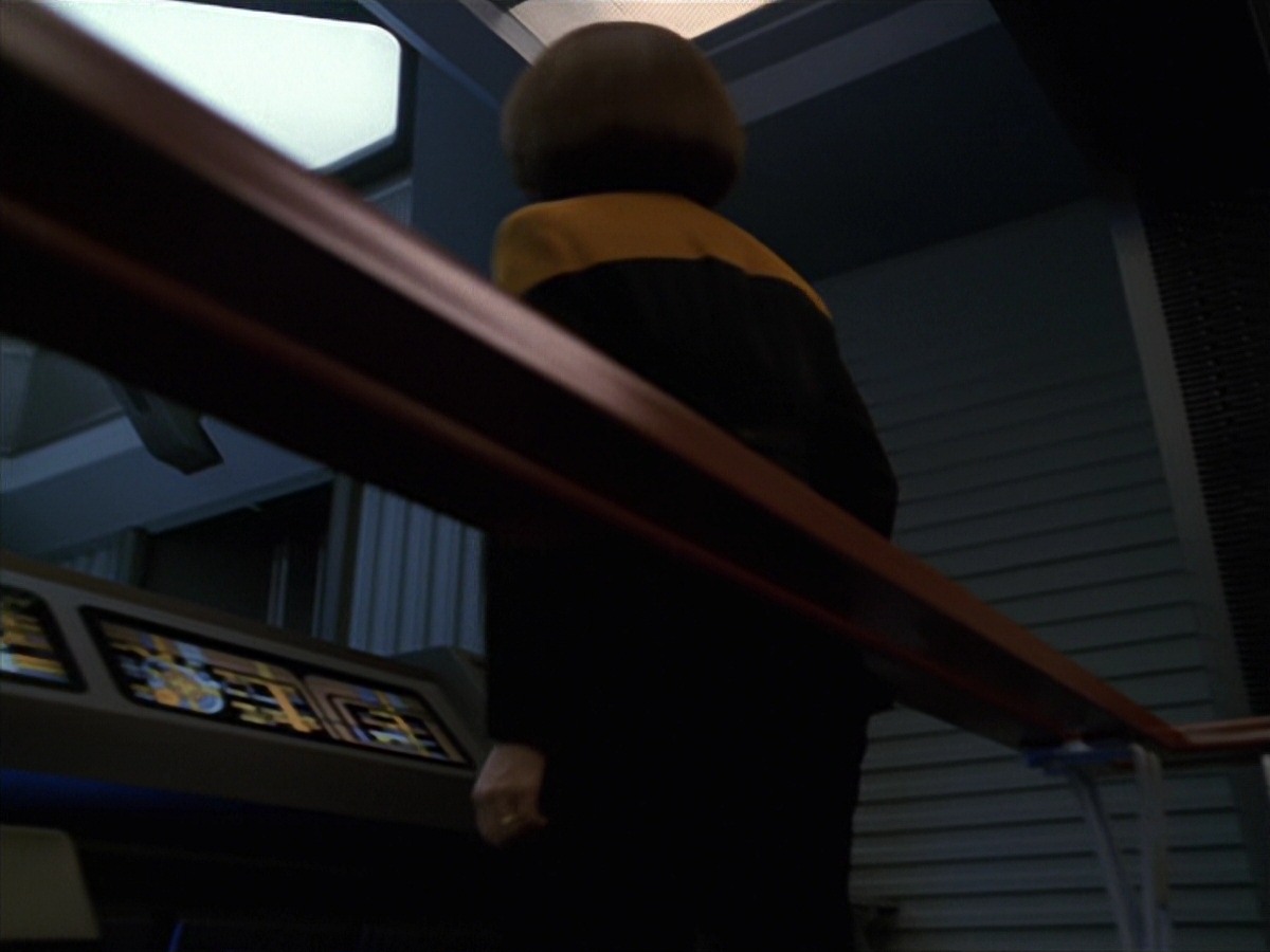 extant_StarTrek_VOY_7x24-RenaissanceMan_1786.jpg