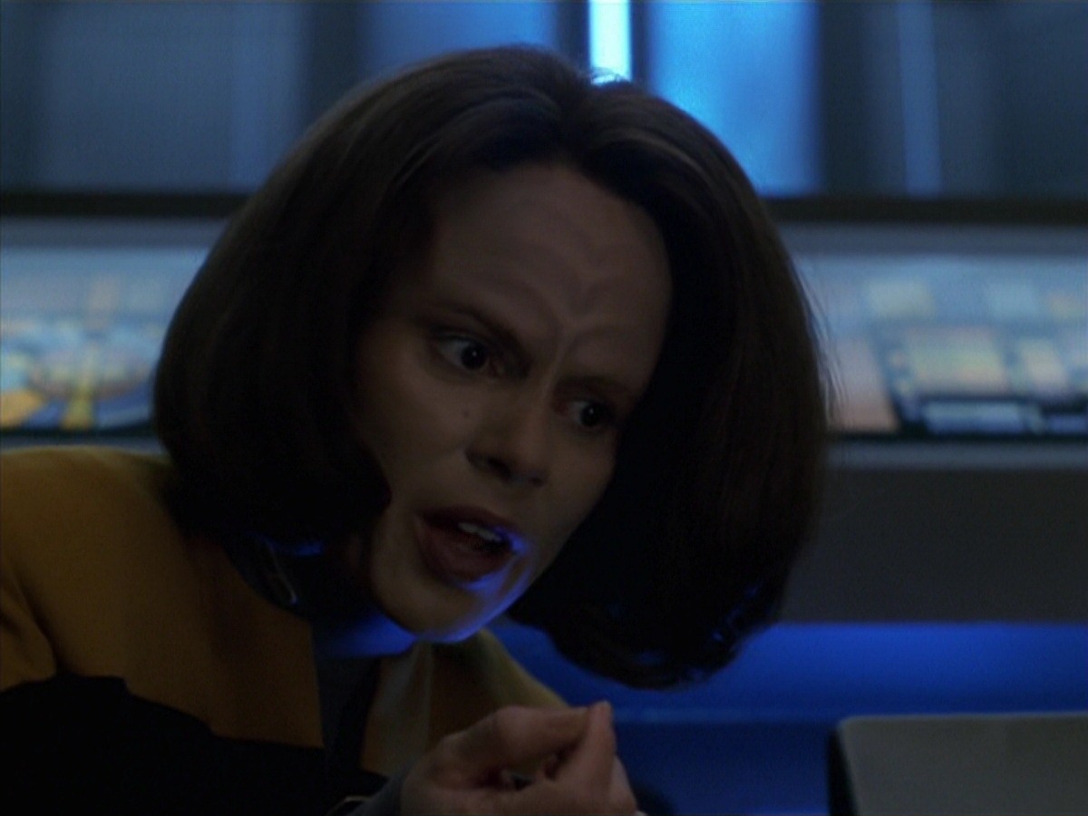 extant_StarTrek_VOY_7x24-RenaissanceMan_1891.jpg