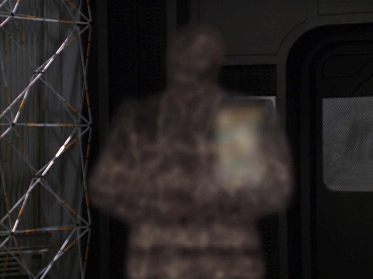 extant_StarTrek_VOY_7x24-RenaissanceMan_1946.jpg