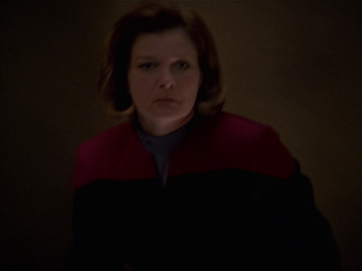 extant_StarTrek_VOY_7x24-RenaissanceMan_2077.jpg