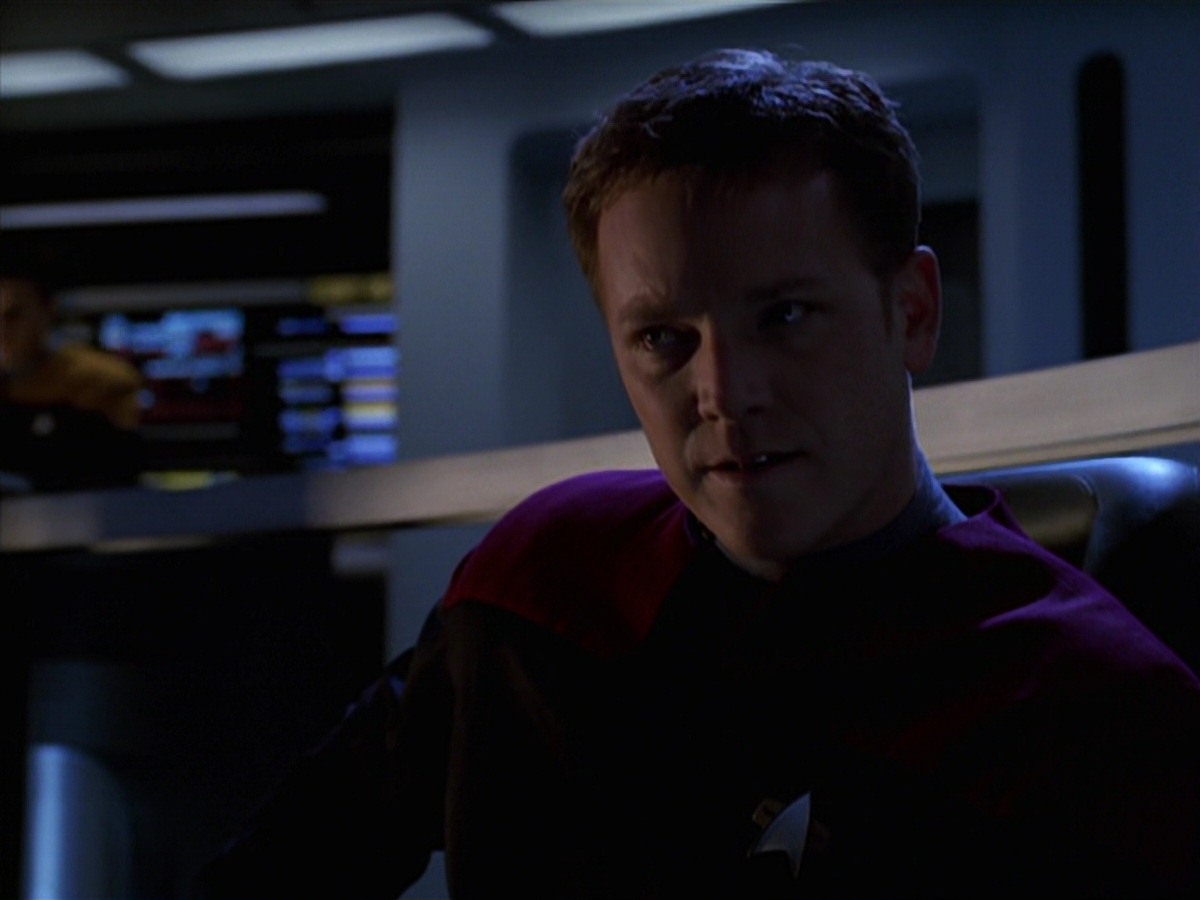 extant_StarTrek_VOY_7x24-RenaissanceMan_2246.jpg