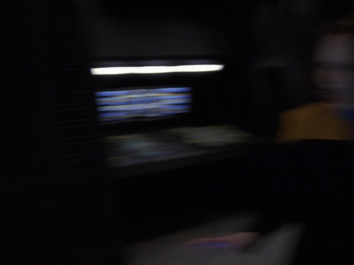 extant_StarTrek_VOY_7x24-RenaissanceMan_2280.jpg