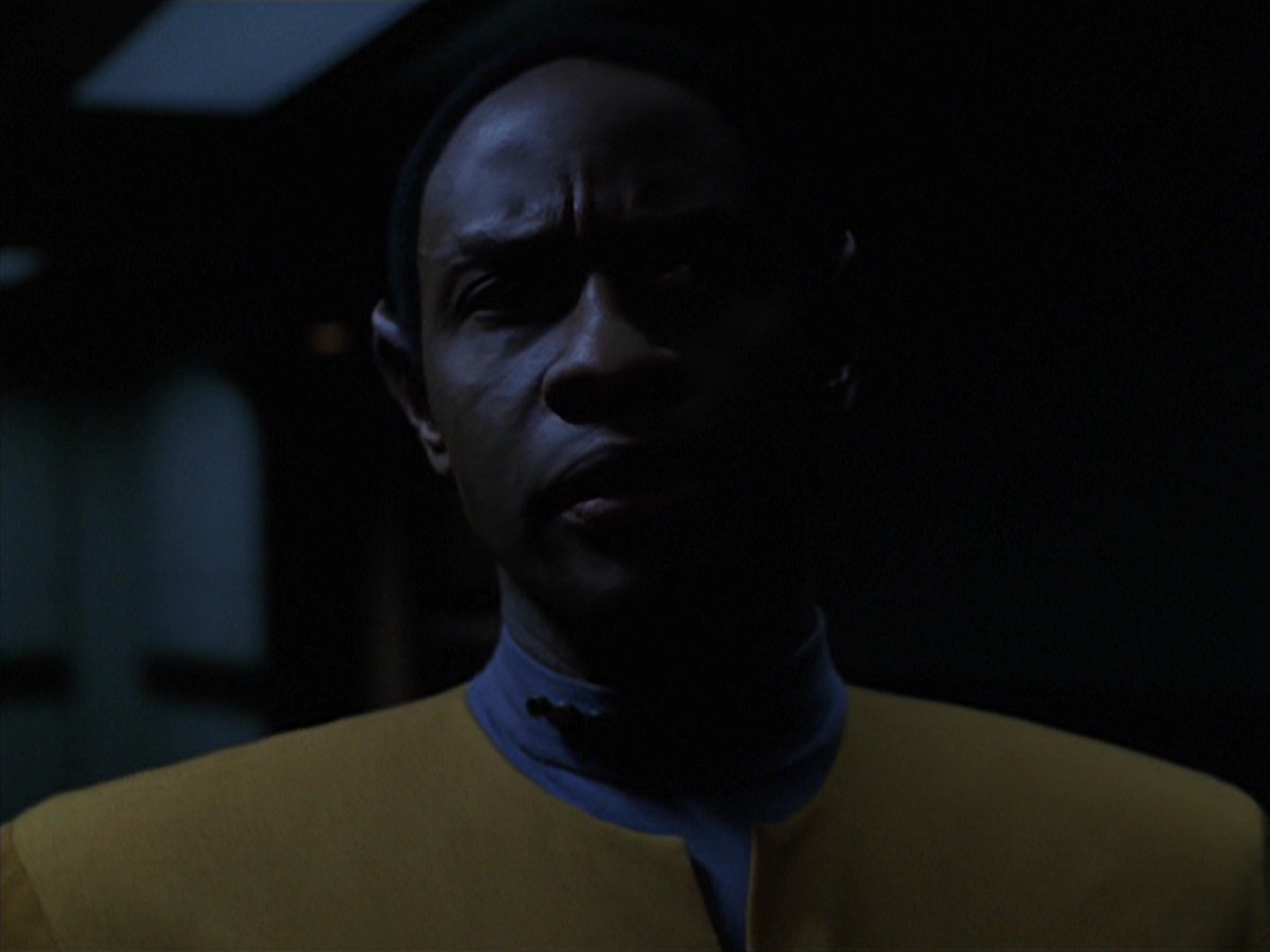 extant_StarTrek_VOY_7x24-RenaissanceMan_2378.jpg