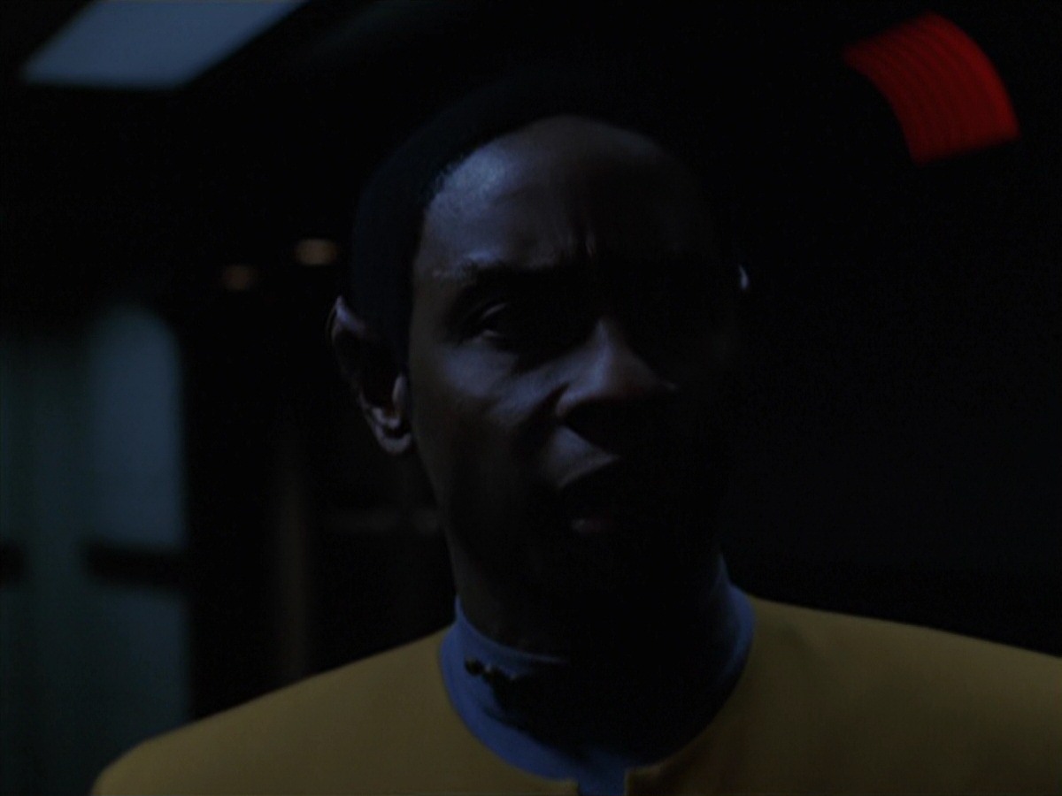 extant_StarTrek_VOY_7x24-RenaissanceMan_2380.jpg