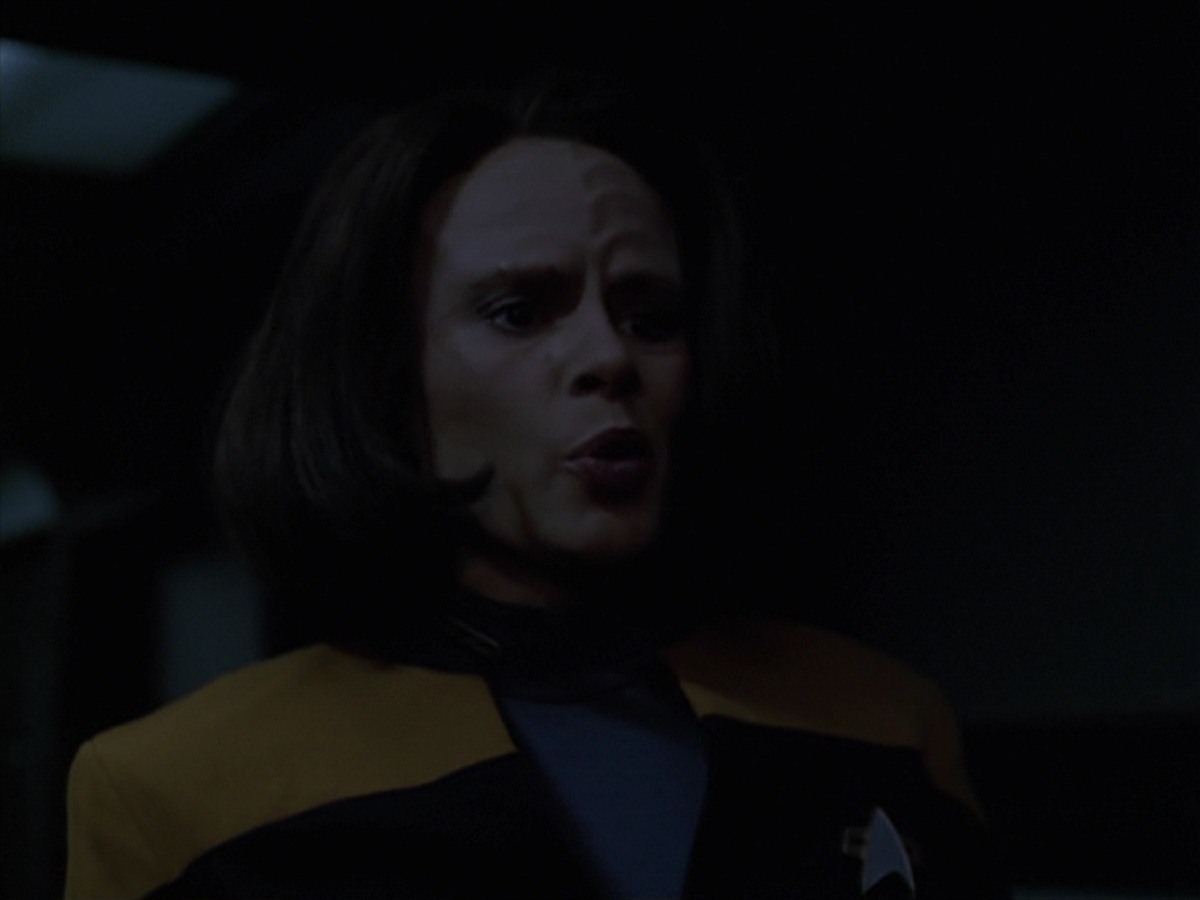 extant_StarTrek_VOY_7x24-RenaissanceMan_2410.jpg