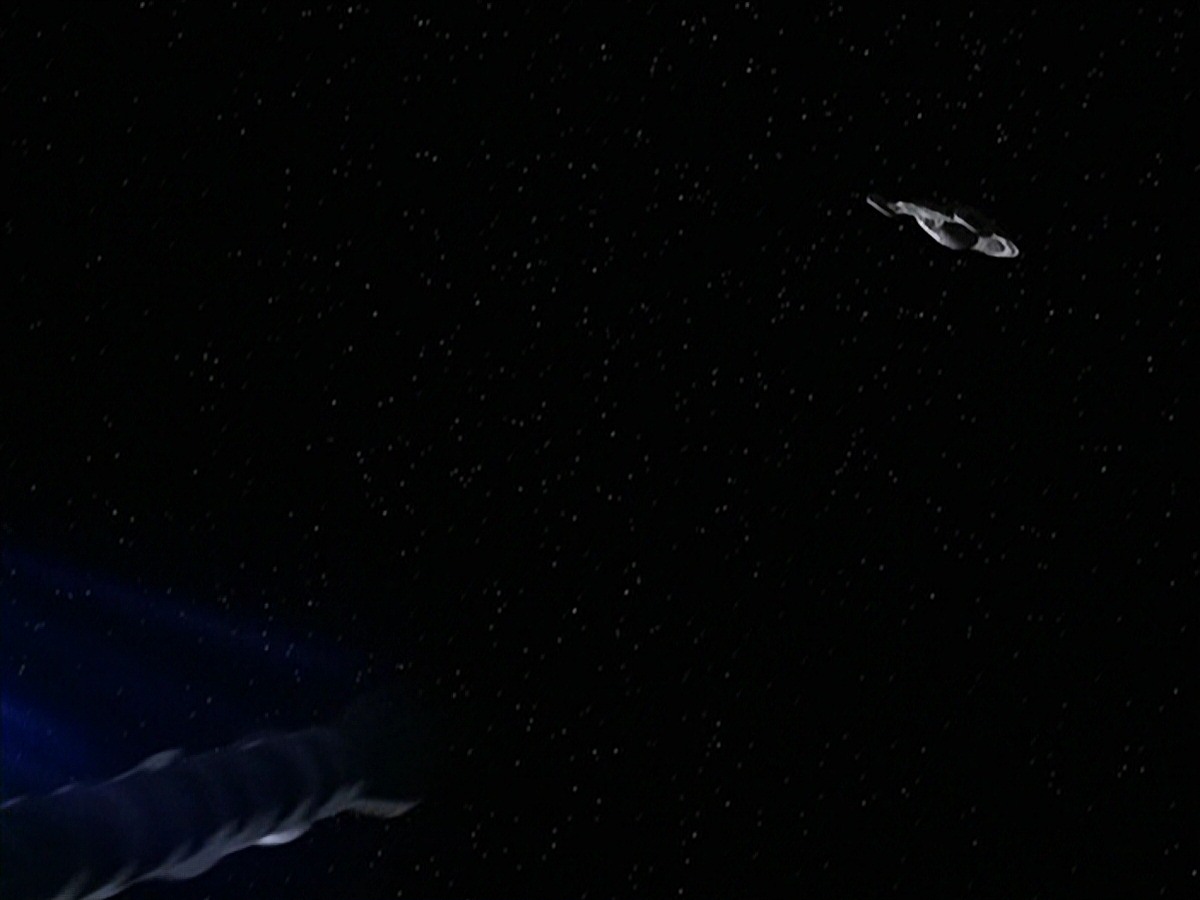 extant_StarTrek_VOY_7x24-RenaissanceMan_2447.jpg