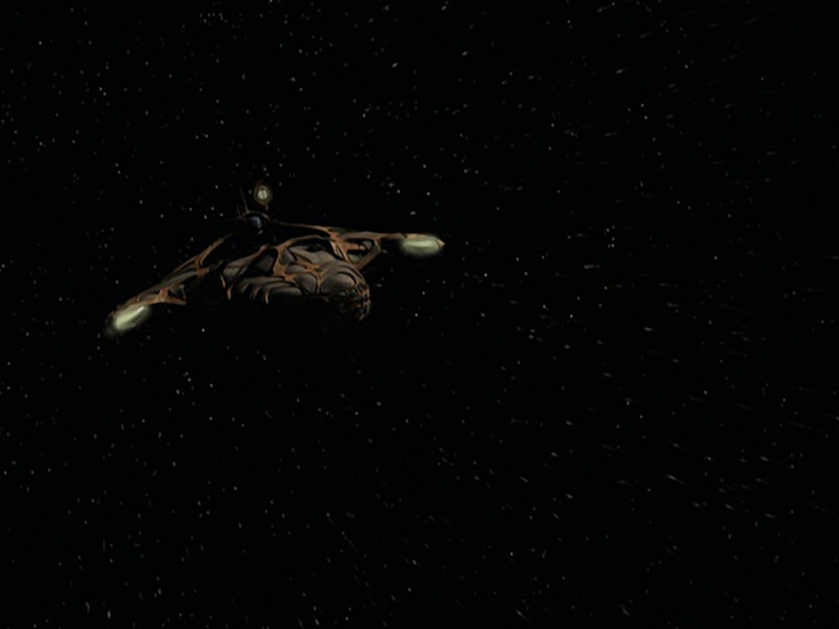extant_StarTrek_VOY_7x24-RenaissanceMan_2453.jpg