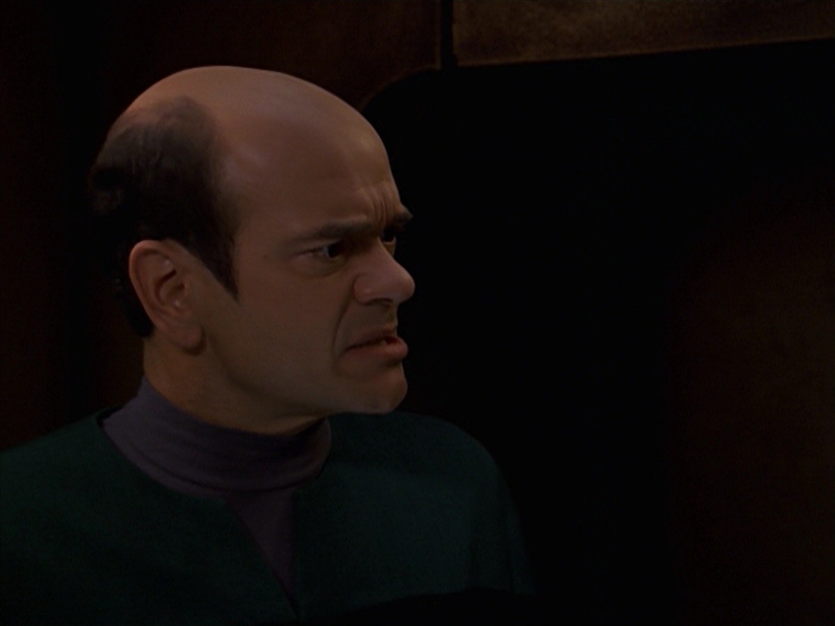 extant_StarTrek_VOY_7x24-RenaissanceMan_2720.jpg