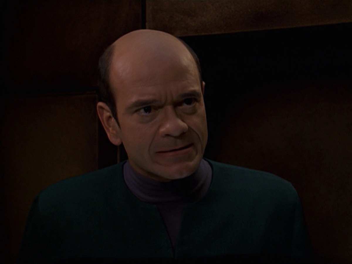 extant_StarTrek_VOY_7x24-RenaissanceMan_2737.jpg