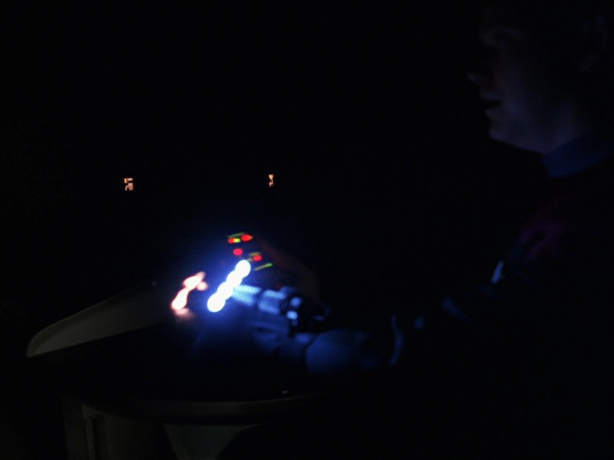 extant_StarTrek_VOY_7x24-RenaissanceMan_2764.jpg