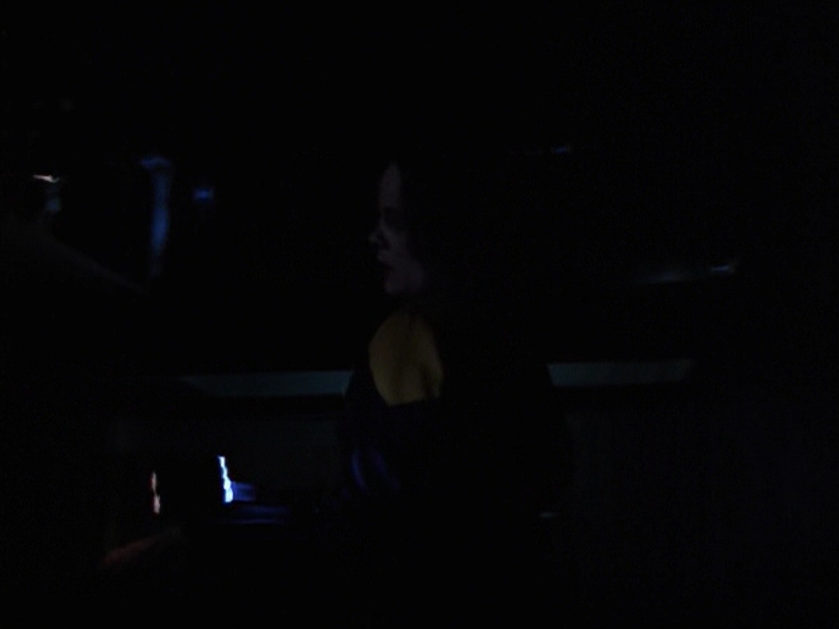 extant_StarTrek_VOY_7x24-RenaissanceMan_2823.jpg