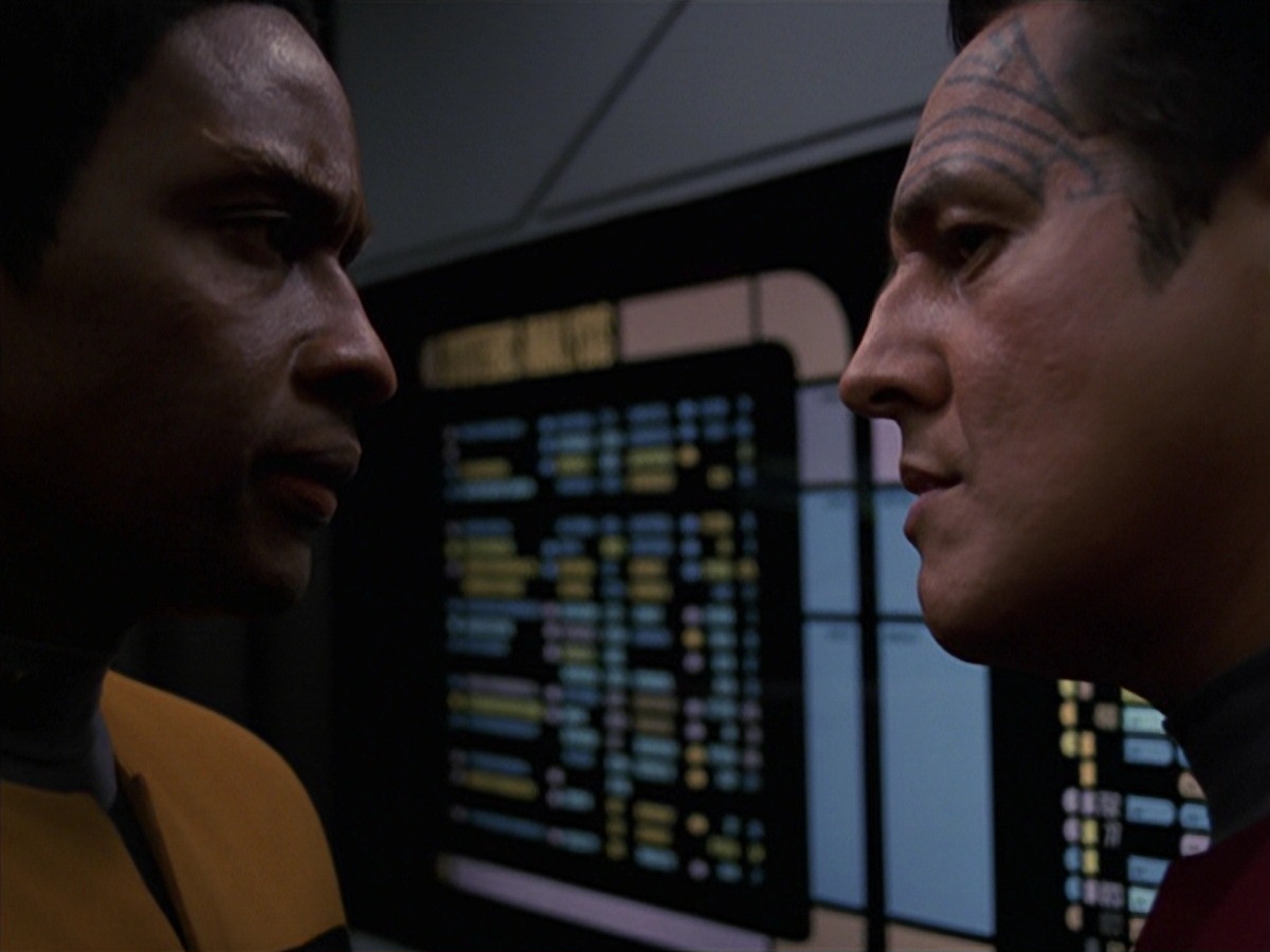 extant_StarTrek_VOY_7x24-RenaissanceMan_2889.jpg
