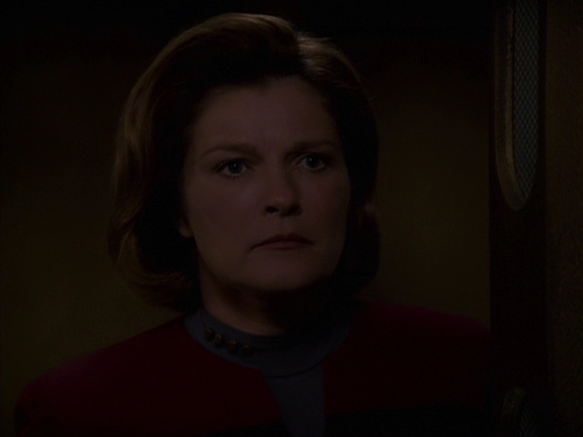 extant_StarTrek_VOY_7x24-RenaissanceMan_3081.jpg