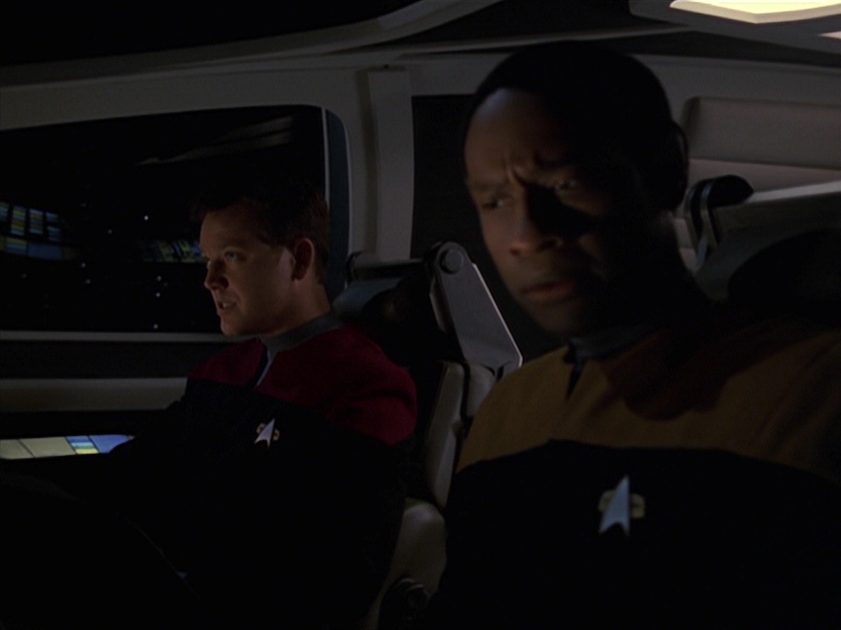 extant_StarTrek_VOY_7x24-RenaissanceMan_3107.jpg