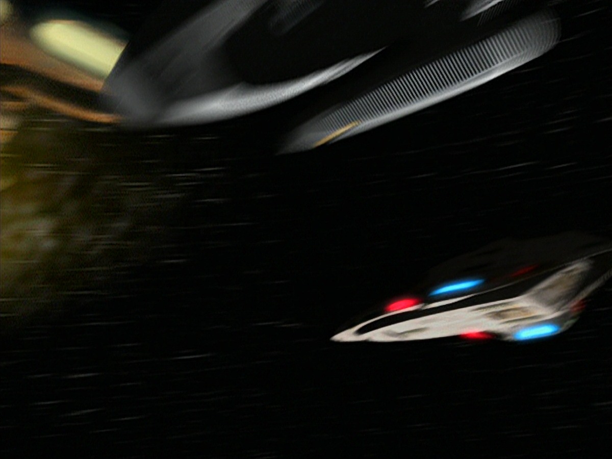 extant_StarTrek_VOY_7x24-RenaissanceMan_3160.jpg
