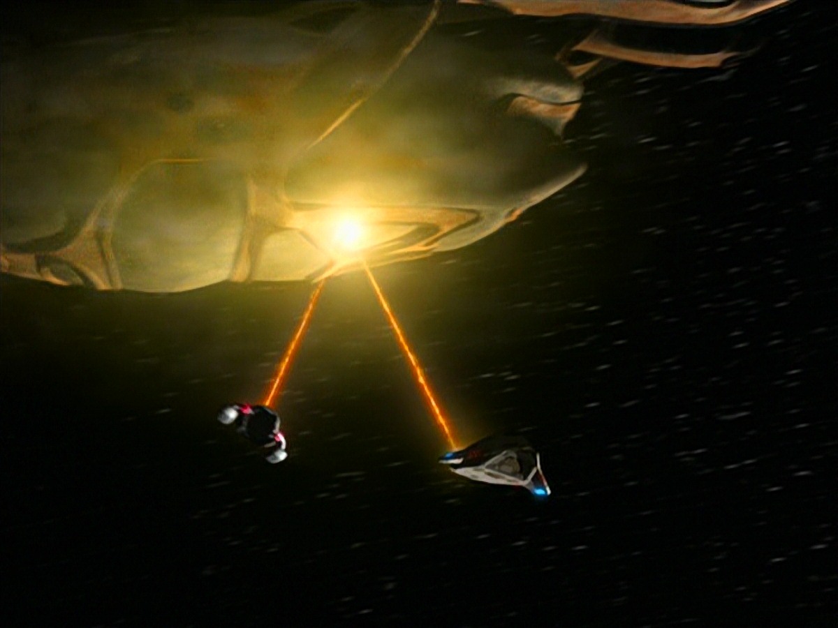 extant_StarTrek_VOY_7x24-RenaissanceMan_3161.jpg