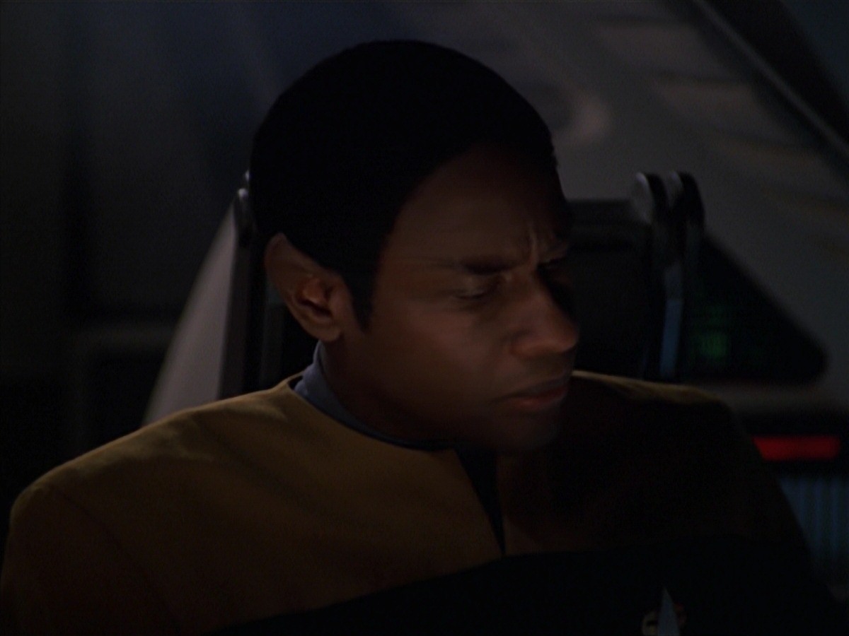 extant_StarTrek_VOY_7x24-RenaissanceMan_3226.jpg