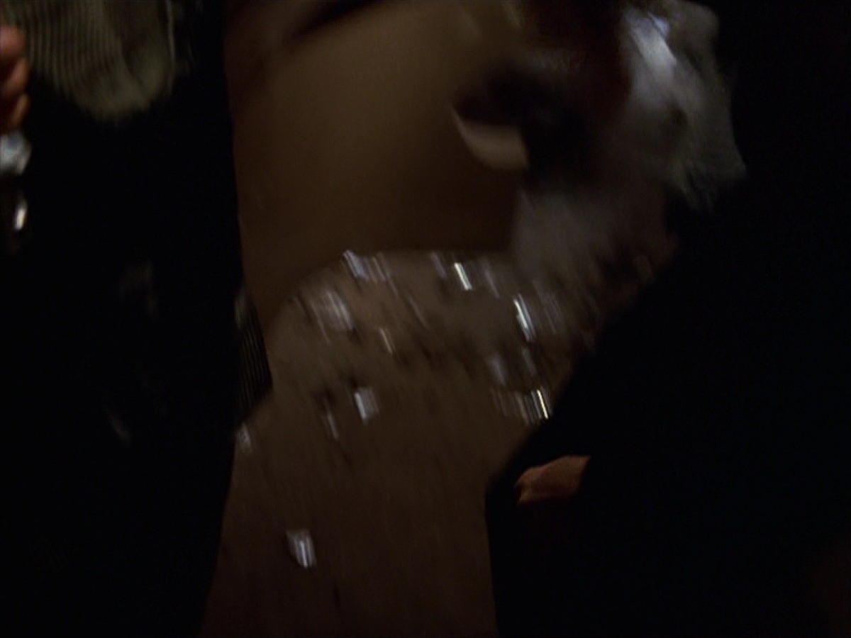 extant_StarTrek_VOY_7x24-RenaissanceMan_3276.jpg