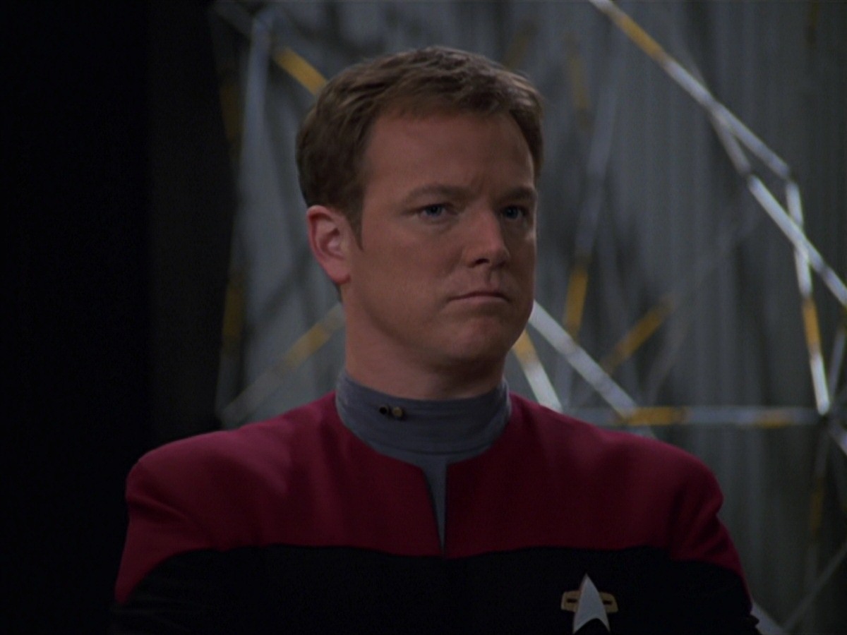 extant_StarTrek_VOY_7x24-RenaissanceMan_3487.jpg