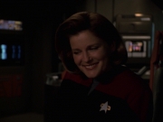 Filename=extant_StarTrek_VOY_7x24-RenaissanceMan_0124.jpg
Filesize=98KiB
Dimensions=1200x900
Date added=Jan 16, 2020 extant_StarTrek_VOY_7x24-RenaissanceMan_0124.jpg