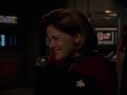Filename=extant_StarTrek_VOY_7x24-RenaissanceMan_0125.jpg
Filesize=96KiB
Dimensions=1200x900
Date added=Jan 16, 2020 extant_StarTrek_VOY_7x24-RenaissanceMan_0125.jpg