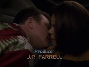 Filename=extant_StarTrek_VOY_7x24-RenaissanceMan_0405.jpg
Filesize=118KiB
Dimensions=1200x900
Date added=Jan 16, 2020 extant_StarTrek_VOY_7x24-RenaissanceMan_0405.jpg