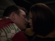 Filename=extant_StarTrek_VOY_7x24-RenaissanceMan_0425.jpg
Filesize=103KiB
Dimensions=1200x900
Date added=Jan 16, 2020 extant_StarTrek_VOY_7x24-RenaissanceMan_0425.jpg