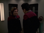 Filename=extant_StarTrek_VOY_7x24-RenaissanceMan_0523.jpg
Filesize=106KiB
Dimensions=1200x900
Date added=Jan 16, 2020 extant_StarTrek_VOY_7x24-RenaissanceMan_0523.jpg