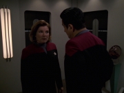 Filename=extant_StarTrek_VOY_7x24-RenaissanceMan_0525.jpg
Filesize=109KiB
Dimensions=1200x900
Date added=Jan 16, 2020 extant_StarTrek_VOY_7x24-RenaissanceMan_0525.jpg