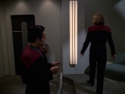 Filename=extant_StarTrek_VOY_7x24-RenaissanceMan_0574.jpg
Filesize=119KiB
Dimensions=1200x900
Date added=Jan 16, 2020 extant_StarTrek_VOY_7x24-RenaissanceMan_0574.jpg