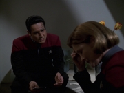 Filename=extant_StarTrek_VOY_7x24-RenaissanceMan_0637.jpg
Filesize=111KiB
Dimensions=1200x900
Date added=Jan 16, 2020 extant_StarTrek_VOY_7x24-RenaissanceMan_0637.jpg