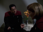 Filename=extant_StarTrek_VOY_7x24-RenaissanceMan_0642.jpg
Filesize=122KiB
Dimensions=1200x900
Date added=Jan 16, 2020 extant_StarTrek_VOY_7x24-RenaissanceMan_0642.jpg