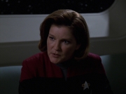 Filename=extant_StarTrek_VOY_7x24-RenaissanceMan_0644.jpg
Filesize=110KiB
Dimensions=1200x900
Date added=Jan 16, 2020 extant_StarTrek_VOY_7x24-RenaissanceMan_0644.jpg