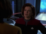 extant_StarTrek_VOY_7x24-RenaissanceMan_0708.jpg
