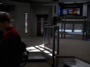 extant_StarTrek_VOY_7x24-RenaissanceMan_0753.jpg