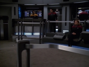 extant_StarTrek_VOY_7x24-RenaissanceMan_0757.jpg