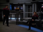 extant_StarTrek_VOY_7x24-RenaissanceMan_0762.jpg