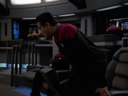 extant_StarTrek_VOY_7x24-RenaissanceMan_0768.jpg